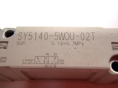 Used SMC SY5140-5WOU-02T Pump & Valve Parts Michigan US | Maverick Industrial Sales #1460779