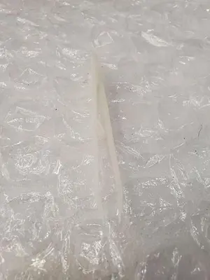 PLASTIC TWEEZERS