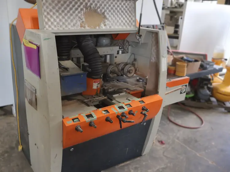 Used Weinig Q 23 P Woodworking Moulders British Columbia CA | Coast Machinery Group #1275714