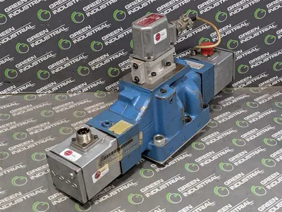 MOOG D654E003 Proportional Control Valve P04FXC1BNX 061-602C Used