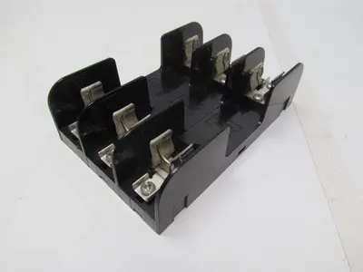 Gould 60318R Fuse Block/Holder 600V 30A Class R Fuse 3 Pole Lot of 3