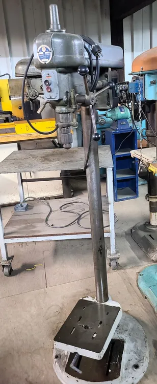 Used WALKER TURNER 1216-4 DRILL PRESS Heavy Duty & Sensitive Single Spindle Drills Ohio US | Cleveland Machinery Sales, Inc. #296102