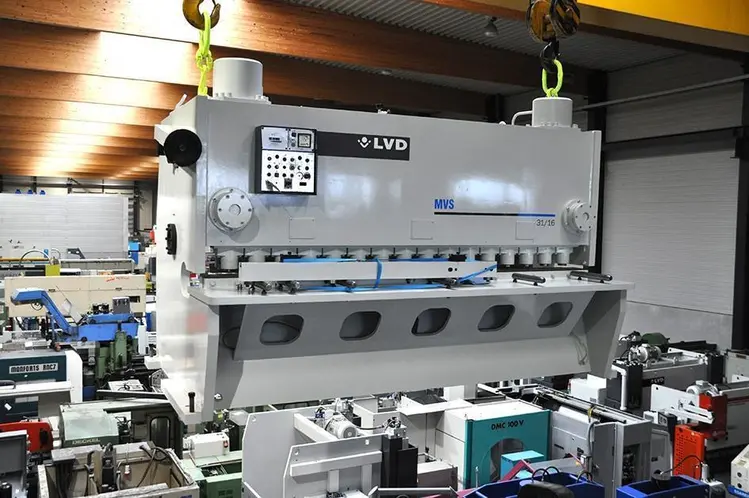 Used LVD MVS 3100 X 16 MM Sheet Metal Shears | Apt International N.V #365118