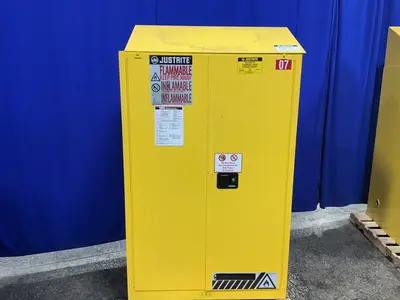 Used JUSTRITE 894520 Cabinets Ohio US | HGR 24 #1456062
