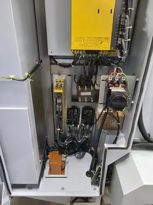 Used 2004 SHARP SV-2412 Vertical Machining Centers Pennsylvania US | Hildebrand Machinery Co. #1481790