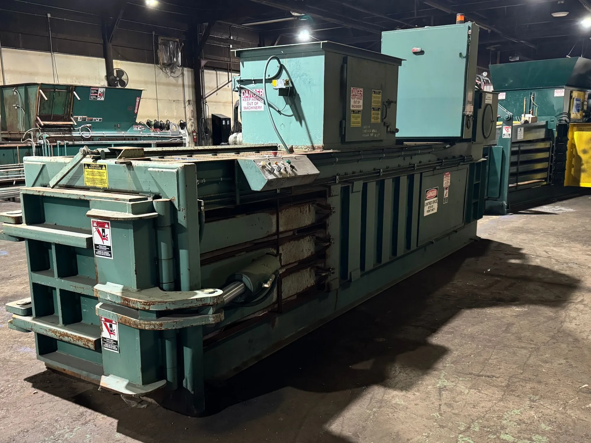 Used INTERNATIONAL BALER NA-1285-M Horizontal Baler Balers Indiana US | Hoosier Machinery Solutions #1367629
