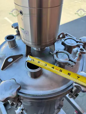 Unknown Brand 100 Liter Mixing Tank w/ Lenze 3 Phase Motor, Impeller