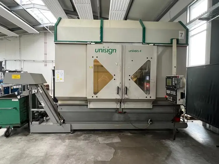 Used 2004 UNISIGN UNIVERS 4 Vertical Machining Centers | UCY Industrial GmbH #386602