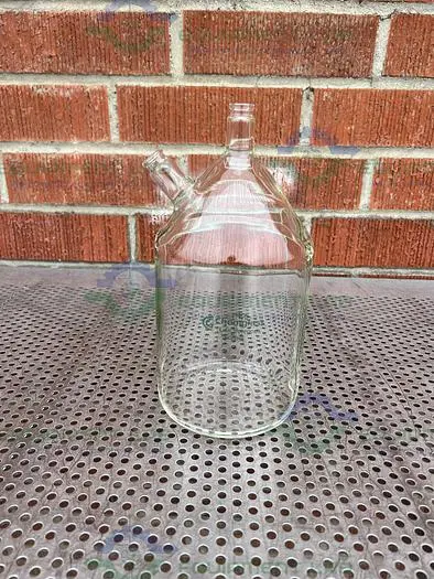 Used CHEMGLASS CLS-4215-01 ANAEROBIC 2000 ML, 2 NECK  BOTTLE Glassware - Other | Equipment Lab #486429