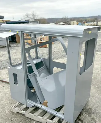 New | in-Stock AFTERMARKET CCC DRIVER CAB Cab Chassis trucks Pennsylvania US | East West Machinery & Drilling #1417901