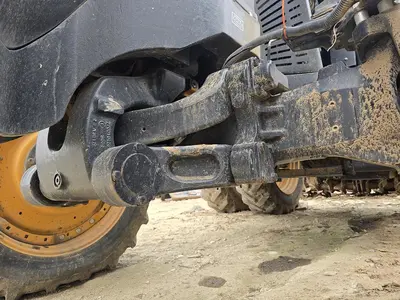 USED VERSATILE 335