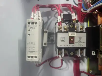 USED SQUARE D MODEL 6