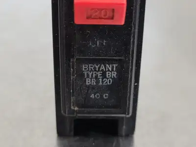 USED BRYANT BR120