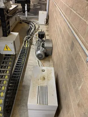 BUSELLATO JET 2 CNC MACHINE CENTER