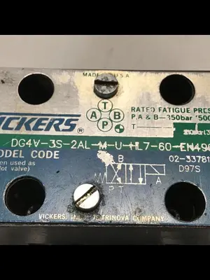 USED VICKERS DG4V-3S-2AL-M-U-HL7-60-EN490
