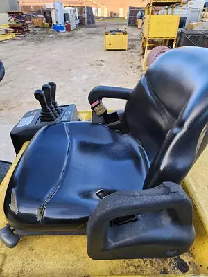 USED 2006 HYSTER E65Z-40