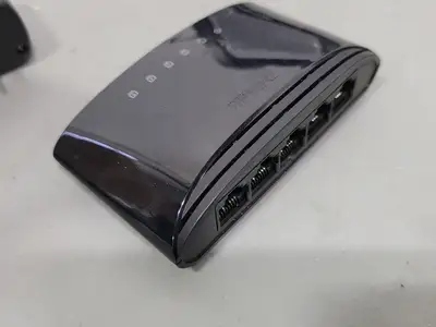 USED D-LINK DES-1005E
