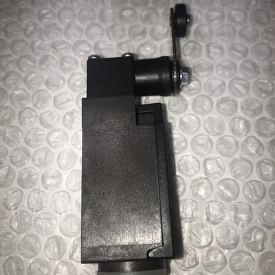 USED Schmersal ZV1 4H 236-11z-M20