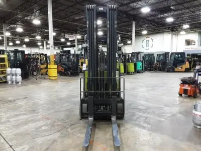 USED 2020 CLARK TMX25