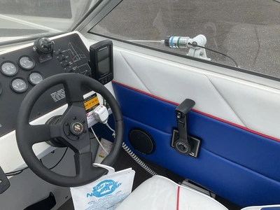 USED 1993 BAYLINER CLASSIC