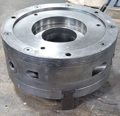 CUSHMAN 10in - 3 Jaw Chuck Tooling & Accessories, Lathe Chucks | Machinery Central (4)