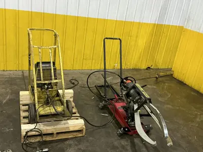 15 TON POSI-LOCK MODEL #PH110 PORTABLE HYDRAULIC GEAR & WHEEL PULLER WITH ENERPAC POWER UNIT: YOBRO #25094