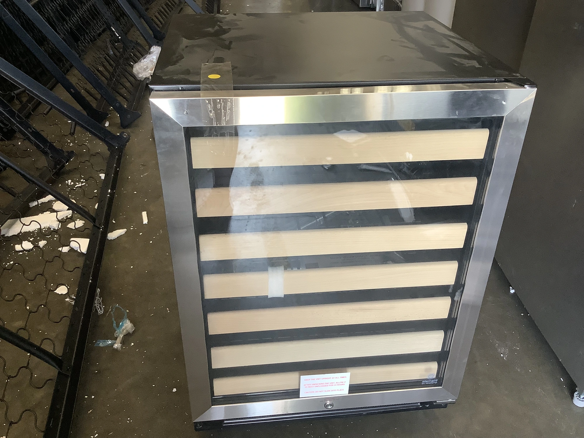 Used ELEMENT EL-54SDTH Bottle Coolers Michigan US | Miedema Asset Management Group #1312878