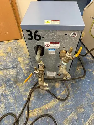 USED THERMAL CARE RQE0908