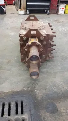 USED SHAFFER 7 1/16" 3M DOUBLE RAM BOP