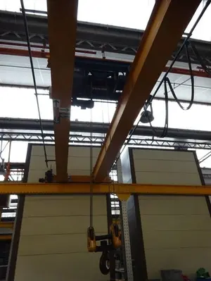 USED DEMAG 5 TON X 8000 MM