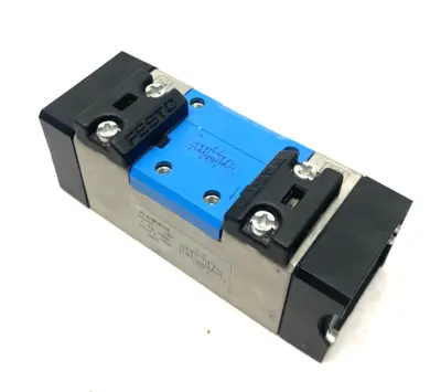USED FESTO PNEUMATIC VALVE 5/3-WAY 151010