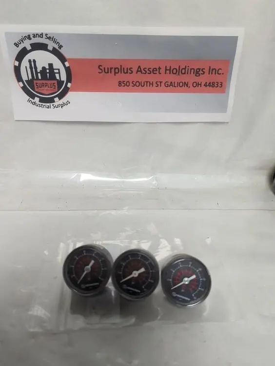 Used NORGREN 0-160 Universal Pressure Meters Ohio US | Surplus Asset Holdings #1235022