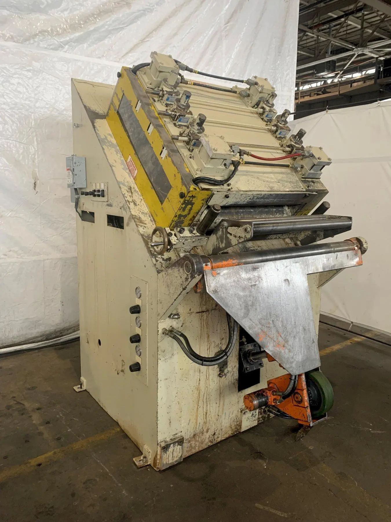 24" X .25" COE MODEL CPPS-PO-400-24 POWERED 7 ROLL COIL STRAIGHTENER: STOCK 18356
