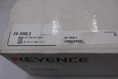 Keyence SV-500L2 AC SERVO AMPLIFIER NEW IN BOX STOCK 4420A