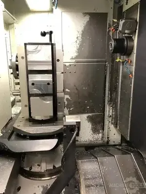 USED 2004 HAAS EC-400