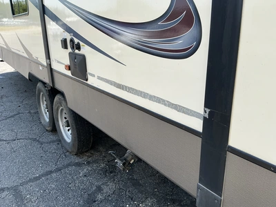 Used 2016 KEYSTONE RESIDENCE 4051FL Campers, Caravans, Motorhomes Michigan US | Miedema Asset Management Group #1327788