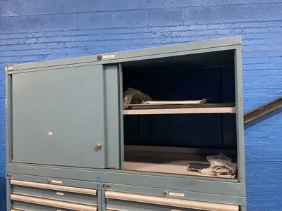 Used LISTA _UNKNOWN_ Cabinets Ohio US | HGR 24 #1407587