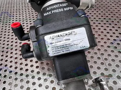 USED 2 ITT ADVANTAGE 3 WAY STAINLESS STEEL DIAPHRAGM VALVES W/ VALVE POSITIONER