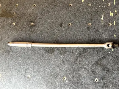 SNAP ON  SN18A  1/2" Drive 18" Standard Handle Breaker Bar  USA