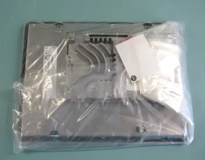 NEW Allen-Bradley 2711PC-T10C4D8