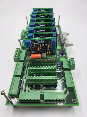 Used TRIANGLE TRIANGLE A06680 TERMINAL BOARD & 8 - 1 AMP SCALE BOARD 90WB6007AR Scales | ND Industrial Surplus #1215798