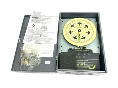 USED INTERMATIC 7-DAY MECHANICAL TIME SWITCH 4-SPST 120VAC