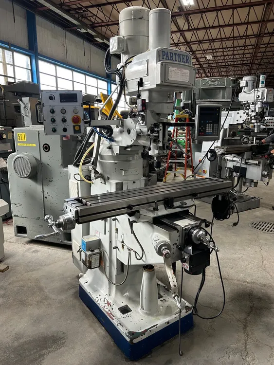 Used 2005 MILLTRONICS VMM 3612 Vertical Mills Illinois US | 520 Machinery Sales LLC #1176284