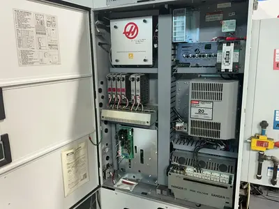 USED 2012 HAAS EC500