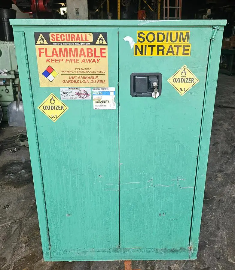 Used SECURALL 55 GALLON DRUM CABINET Safety Equipment Wisconsin US | Lemke Machinery Sales #1354129