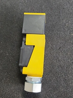 USED Turck BI15-CP40-FZ3X2