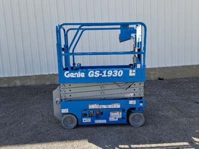 USED 2018 Genie GS-1930