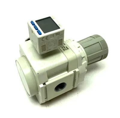 USED SMC REGULATOR W/ ISE20B-V-P HIGH-PRECISION PRESSURE SWITCH