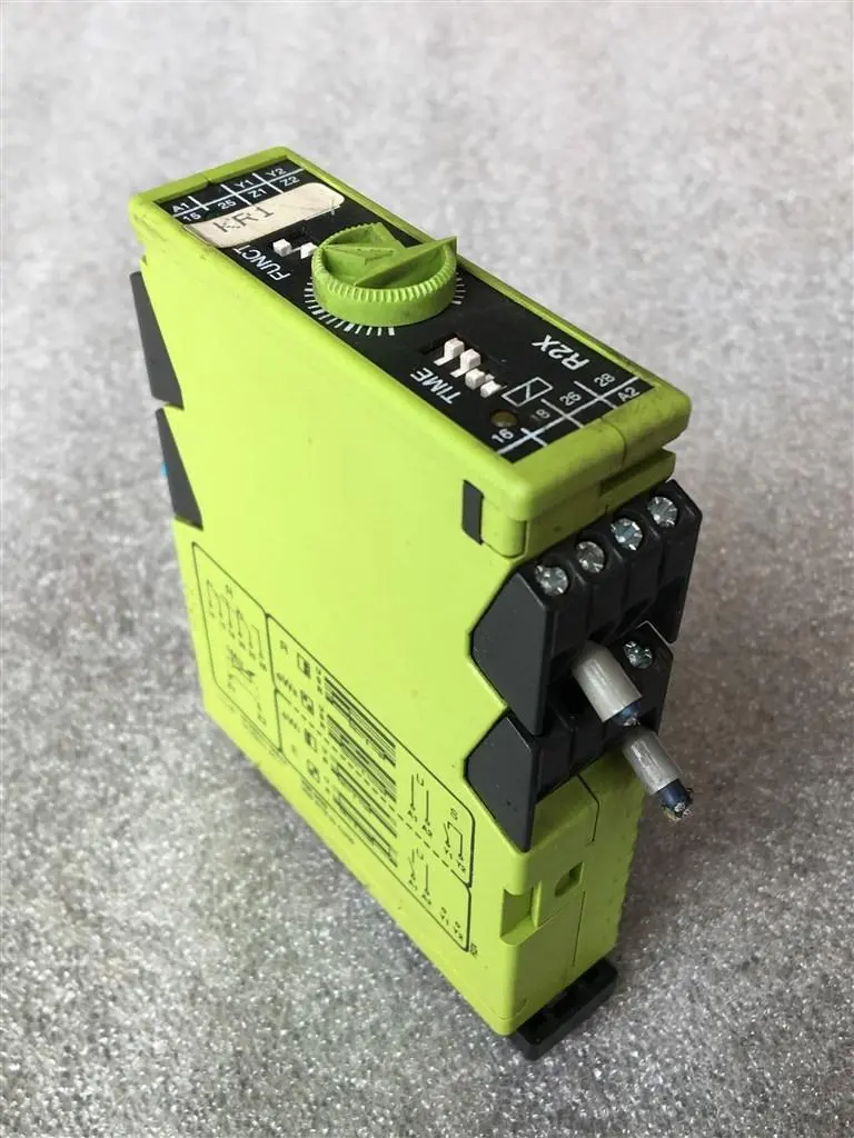 USED TELEMECANIQUE TELE NT2 24V VDE0435