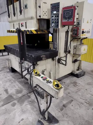 160 TON SUTHERLAND MODEL #FTP-160 GAP PRESS, STROKE 7.87", new 2000: STOCK #20720